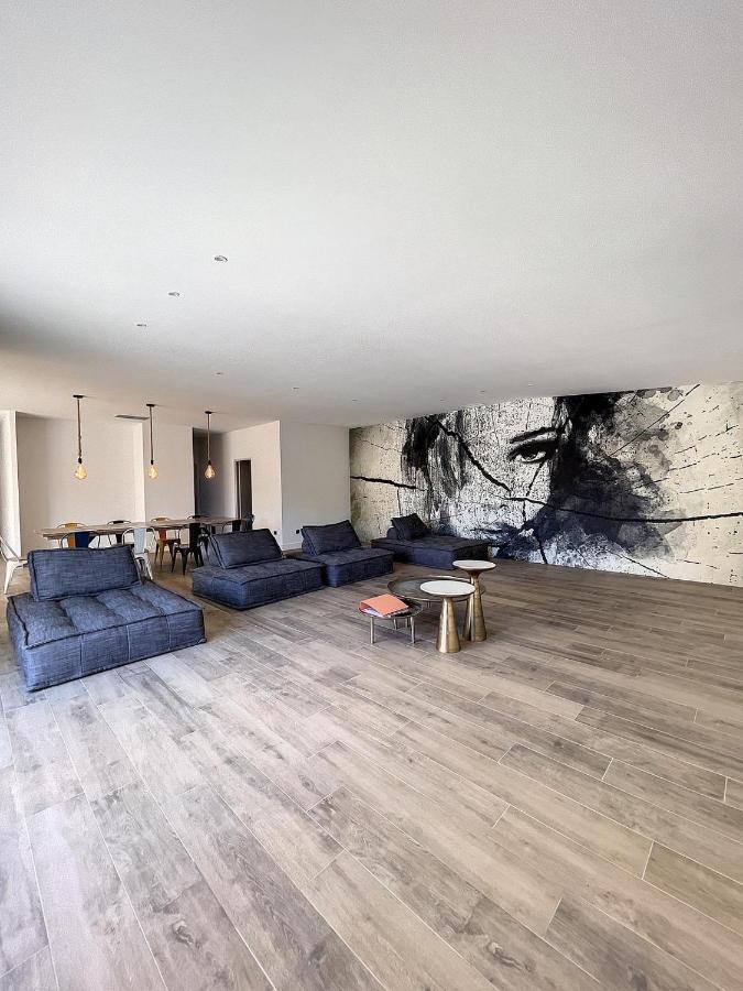 Villa 400M2 Piscine Interieure Tres Calme Agde Buitenkant foto