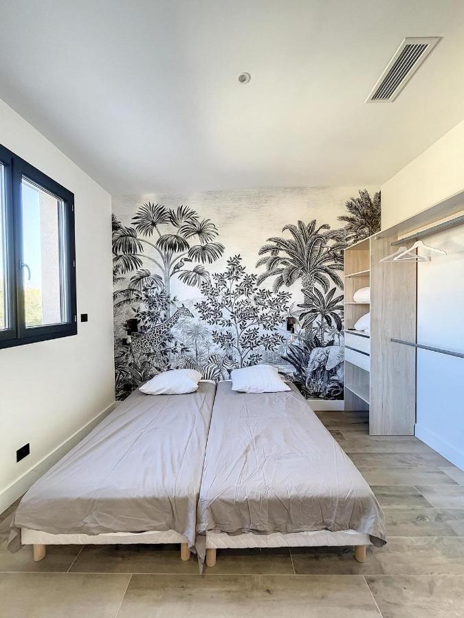Villa 400M2 Piscine Interieure Tres Calme Agde Buitenkant foto