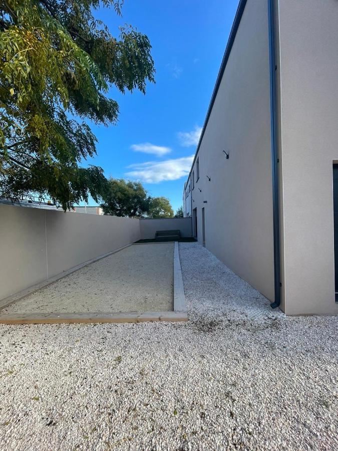 Villa 400M2 Piscine Interieure Tres Calme Agde Buitenkant foto