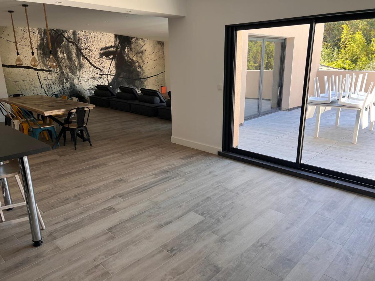 Villa 400M2 Piscine Interieure Tres Calme Agde Buitenkant foto
