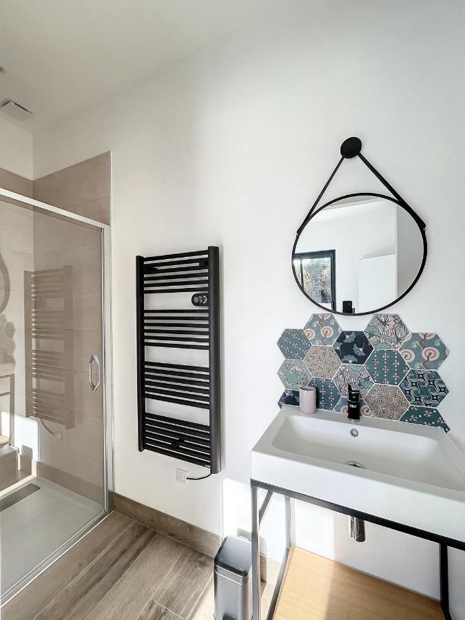 Villa 400M2 Piscine Interieure Tres Calme Agde Buitenkant foto
